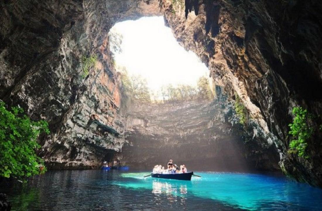 Διαμερίσματα Αριστοτέλης Ραζάτα Εξωτερικό φωτογραφία